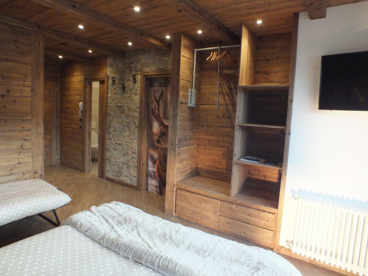 Best House Snc Di Elisa Baroni E Beatrice Dei Cas 보르미오 외부 사진